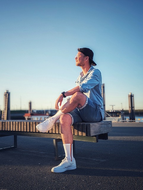 致进攻戛然 致进攻戛然